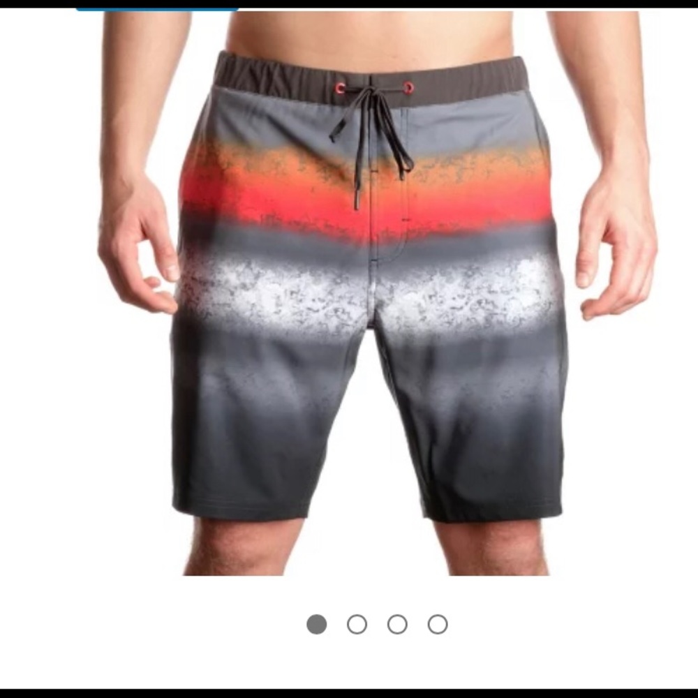 Size Large Mens Swim Trunks - Picture 4 of 7
